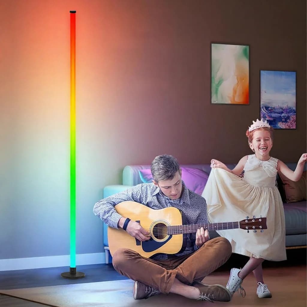 RGB LED Stehlampe mit App-Steuerung für Wohnzimmer
